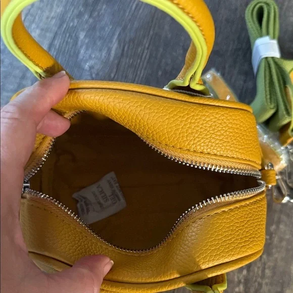 Le Miel vegan Mustard Mini Bag - Picture 6 of 7